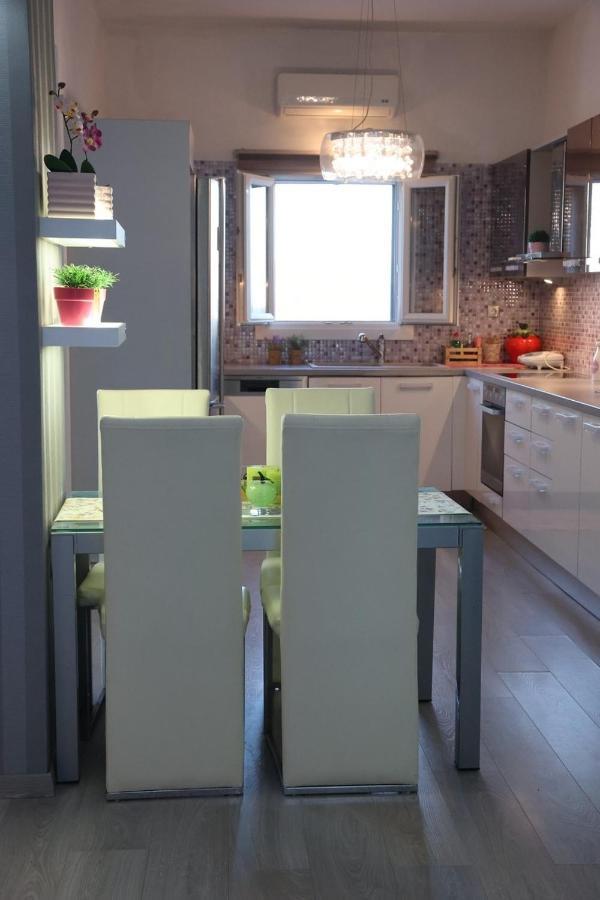 Vacation House With Stunning View - Vári エクステリア 写真