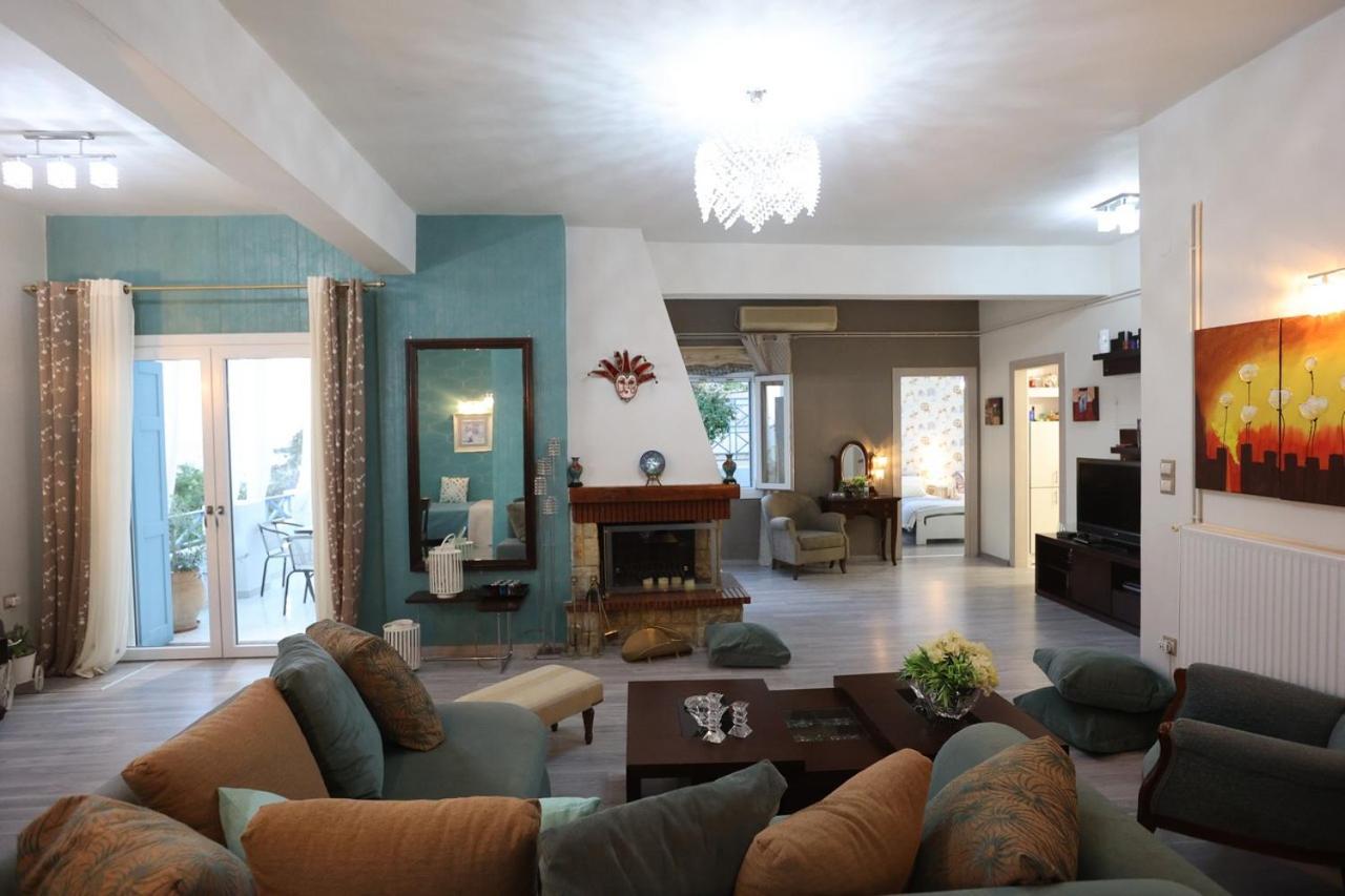 Vacation House With Stunning View - Vári エクステリア 写真