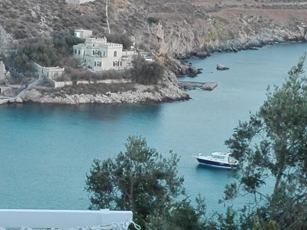 Vacation House With Stunning View - Vári エクステリア 写真